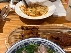 -嘻小北·兰州清汤牛肉面(太平洋森活天地店)