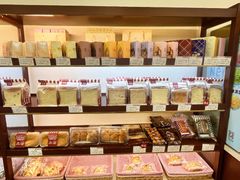 -红宝石·鲜奶小方·海派西点房(瑞金店)