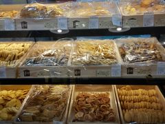 -牛朋牛奶棚(南昌路店)