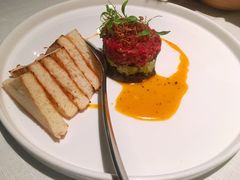 牛肉塔塔配牛油果黑橄榄酱-Solo(衡山路店)