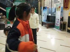 -一家人(南京路店)