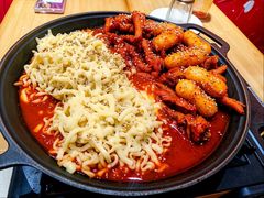 韩式辣鸡爪年糕芝士泡面-黑熊披萨orso pizza