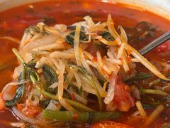 酸笋杂菜汤-金塔傣乡·云南民族特色菜·傣味手抓饭(金瓦路店)