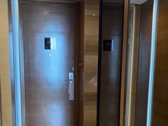 -天津梅江中心皇冠假日酒店
