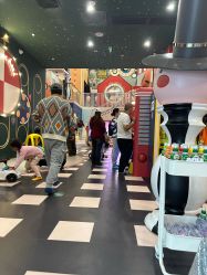 -MELAND CLUB亲子乐园·派对·餐厅(北京芳圆里ID MALL店)