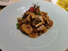 -解家河南菜(商鼎路店)