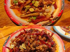 -柴窝堡22号辣子鸡·传承新疆菜