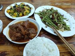 猪蹄-雨田饭店(华兴东街店)