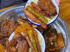 -嘎嘎鸭下巴·爆辣干锅(明教寺店)