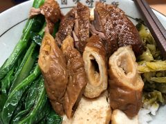 -狮头牌卤味研究所·卤味饭(花城汇南区店)
