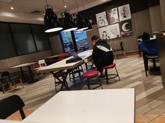 -肯德基(珠峰店)