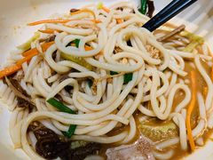 鸡丝凉米线-云海肴·汽锅鸡·云南菜(天山百盛优客店)