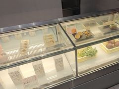 -喜茶(烟台海港路振华商厦店)