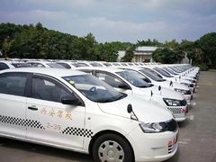 -胜华驾校·小猫学车(银都店)