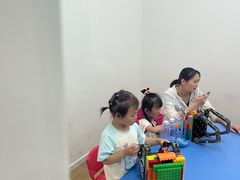 -凤凰机器人乐高编程活动中心(星湖校区)