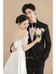 -雪中彩影婚纱摄影·微光艺术中心