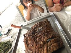 -百里峡七彩艺术小镇