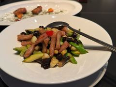 鸡枞菇炒松板肉-海立阁海鲜江浙菜(漕河泾印象城店)