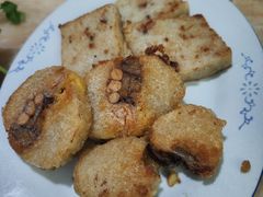 香煎粽拼萝卜糕-华哥新鲜猪精品美食