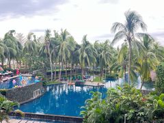 -三亚湾海居铂尔曼度假酒店