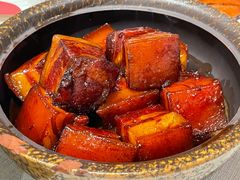 本帮红烧肉-炊江南·上海菜(国展华漕店)