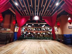 -老滇山寨•云南特色菜•地方菜•民族风情歌舞表演(金碧店)