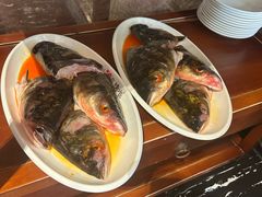 -忘情水鱼头·鲜鱼火锅(滨江中路店)