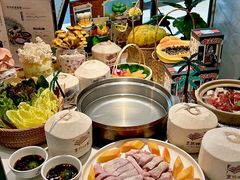 -烹然四季椰子鸡火锅(姚家园万象汇店)