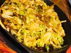铁板粉丝包菜-局气烤鸭·北京菜(前门店)
