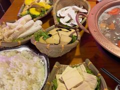 -民食香·腊排骨野生菌美食(木府店)