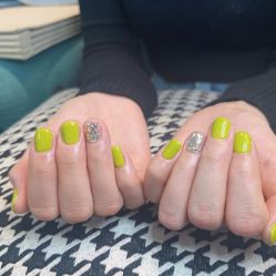 -Beauty nail伊佳靓丽美甲美睫