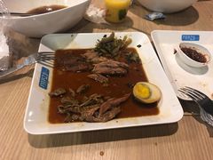 -Pier 21 (Terminal 21 Asok)