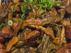 -那家老院子东北菜·饺子·小鸡炖蘑菇(艳华街店)