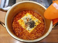 -肉甲韩国木炭烤肉(新壹街1店)