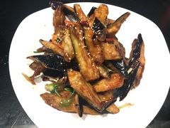 风味茄子-梅飞酒家(名辉豪庭店)