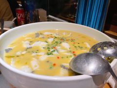 金牌酸菜笋壳鱼-滋色臻选川菜(北京坊旗舰店)