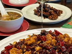 -肆海小川菜酒馆Wine Bistro (青年路店)