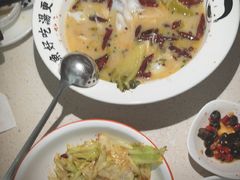-江渔儿酸菜鱼(曜一城店)
