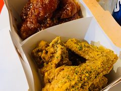 -BHC炸鸡(明洞总店)