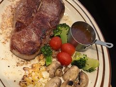 谷饲安格斯西冷牛排-菲滋意式餐厅(青悦城店)