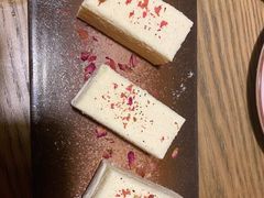 娜帕里勇-那时新疆·若羌(经纬汇店)