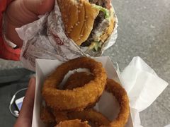 -The Habit Burger Grill 哈比特汉堡(爱琴海店)
