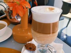 拿铁-璞渼咖啡 ROOF P.M. Café(浦东美术馆店)