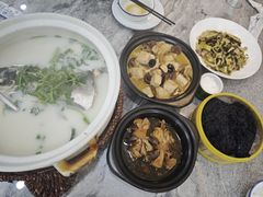 -紫藤园·天目湖大鱼头(南山竹海店)
