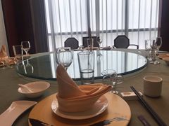 -湖影中餐厅·南京金茂威斯汀大酒店