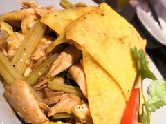 越式麻油捞鸡-大头虾越式风味餐厅(光明广场店)