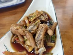 -小小饭店·休闲农庄·安吉松树林里的农家菜