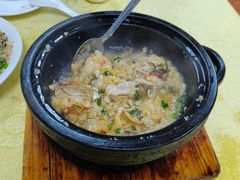 金银蒜石锅蠔-蚝家菜馆(沙井店)