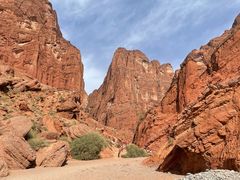 -天山神秘大峡谷