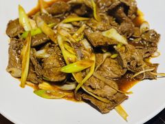 -臻鲜燕海鲜融合餐厅(金陵style店)